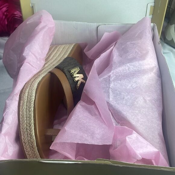 Michael Kors Women's SIDNEY MID Wedge Sandals, MK SIG SEMI LUX, Size 9 M, Brown - Picture 10 of 11